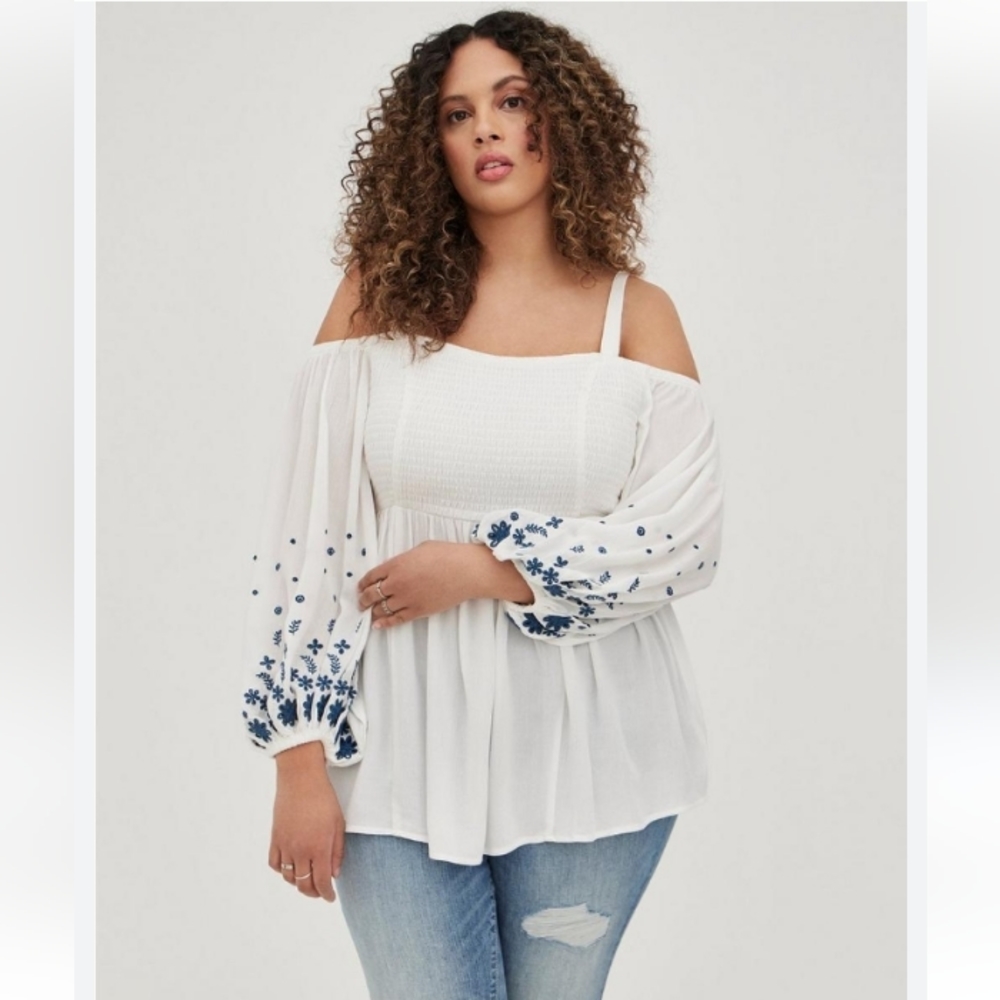 Torrid shirt Size 0 ( 12)